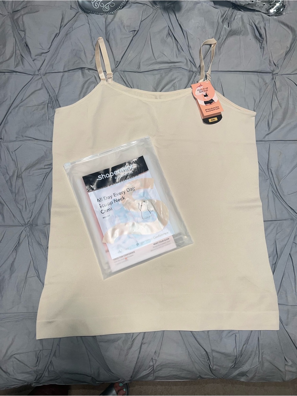 Shapermint Beige Scoop Neck Cami